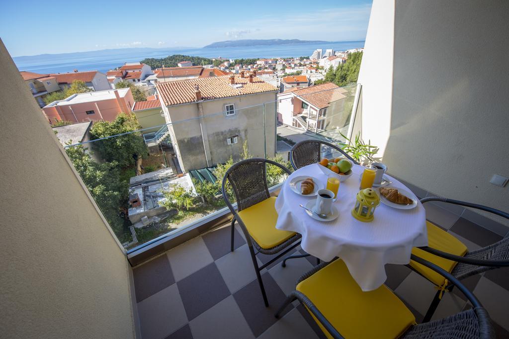 Apartment Luka Макарска Экстерьер фото